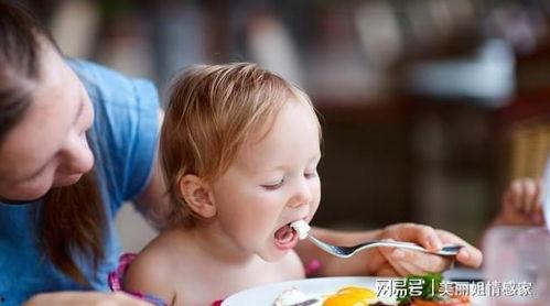 6岁宝宝吃瓜,6岁宝宝欢乐吃瓜记