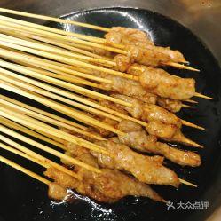 瓜二姐吃炸肉,美味与欢乐的完美融合